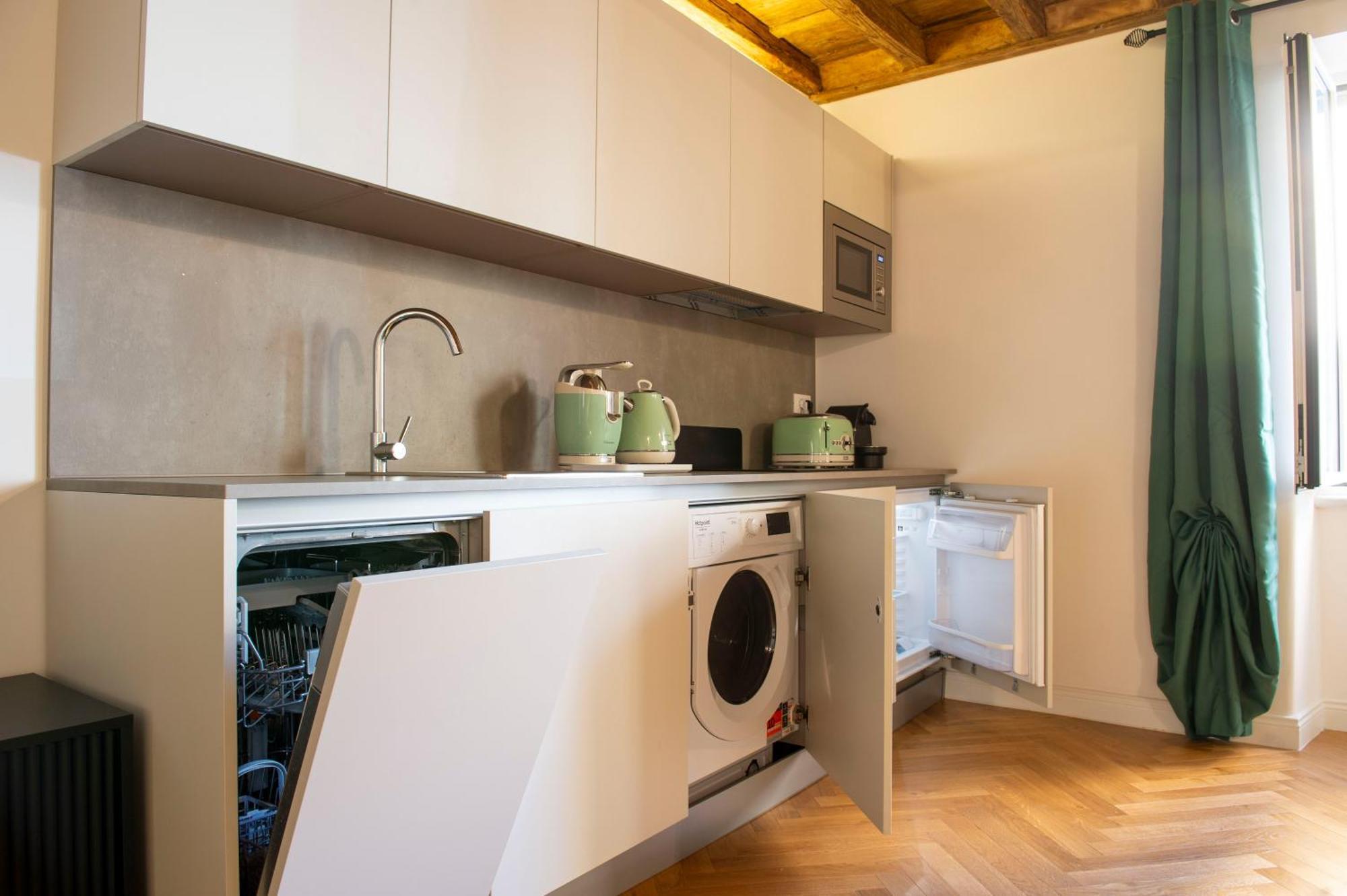 Costaguti Holiday Apartment روما المظهر الخارجي الصورة